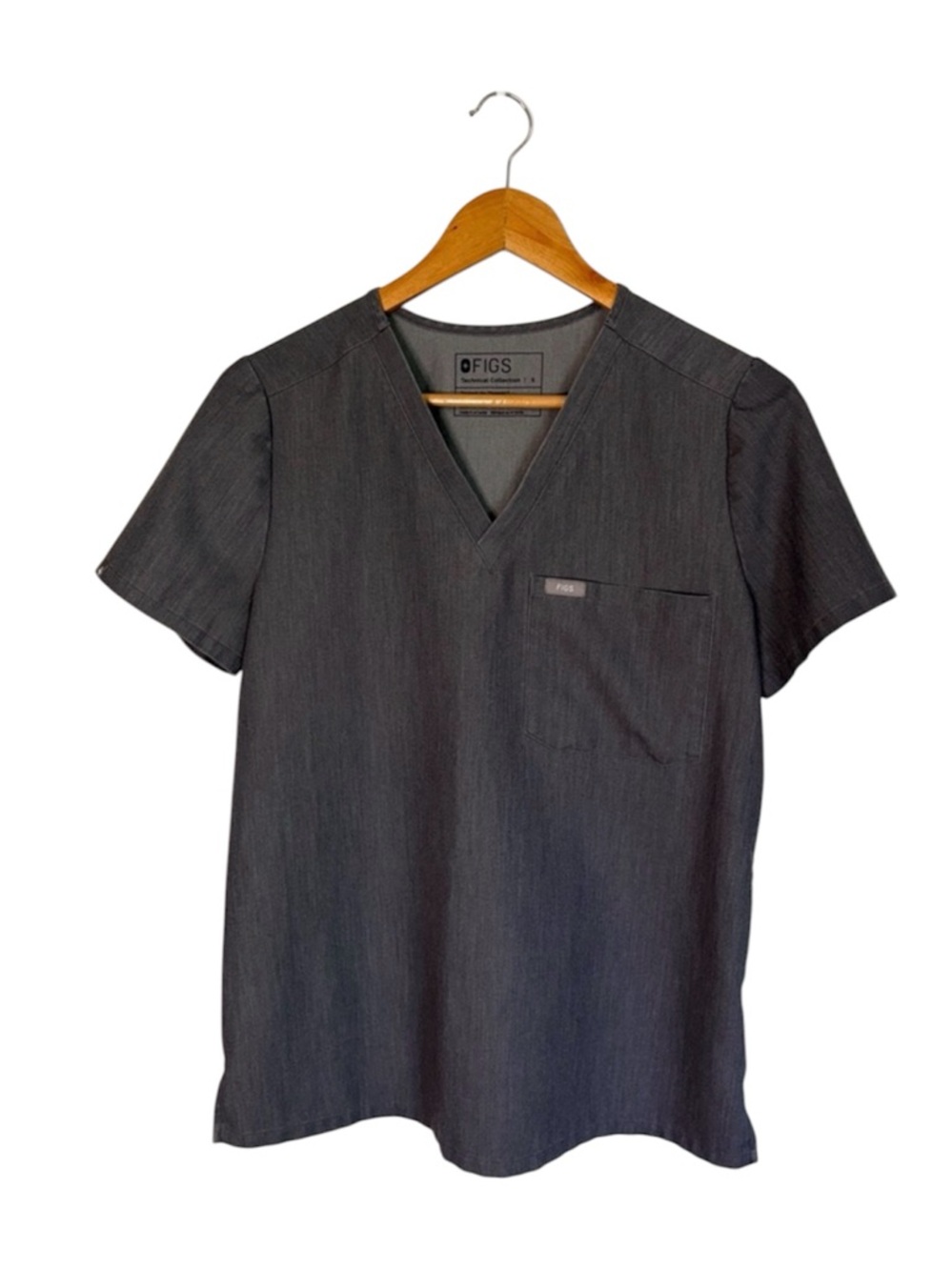 Figs Catarina One Pocket Scrub Top in Graphite Size Small
